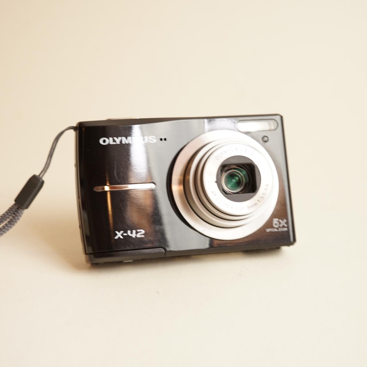 Olympus X-42 Digital Camera | 12.0MP | Tested & Working | Silver