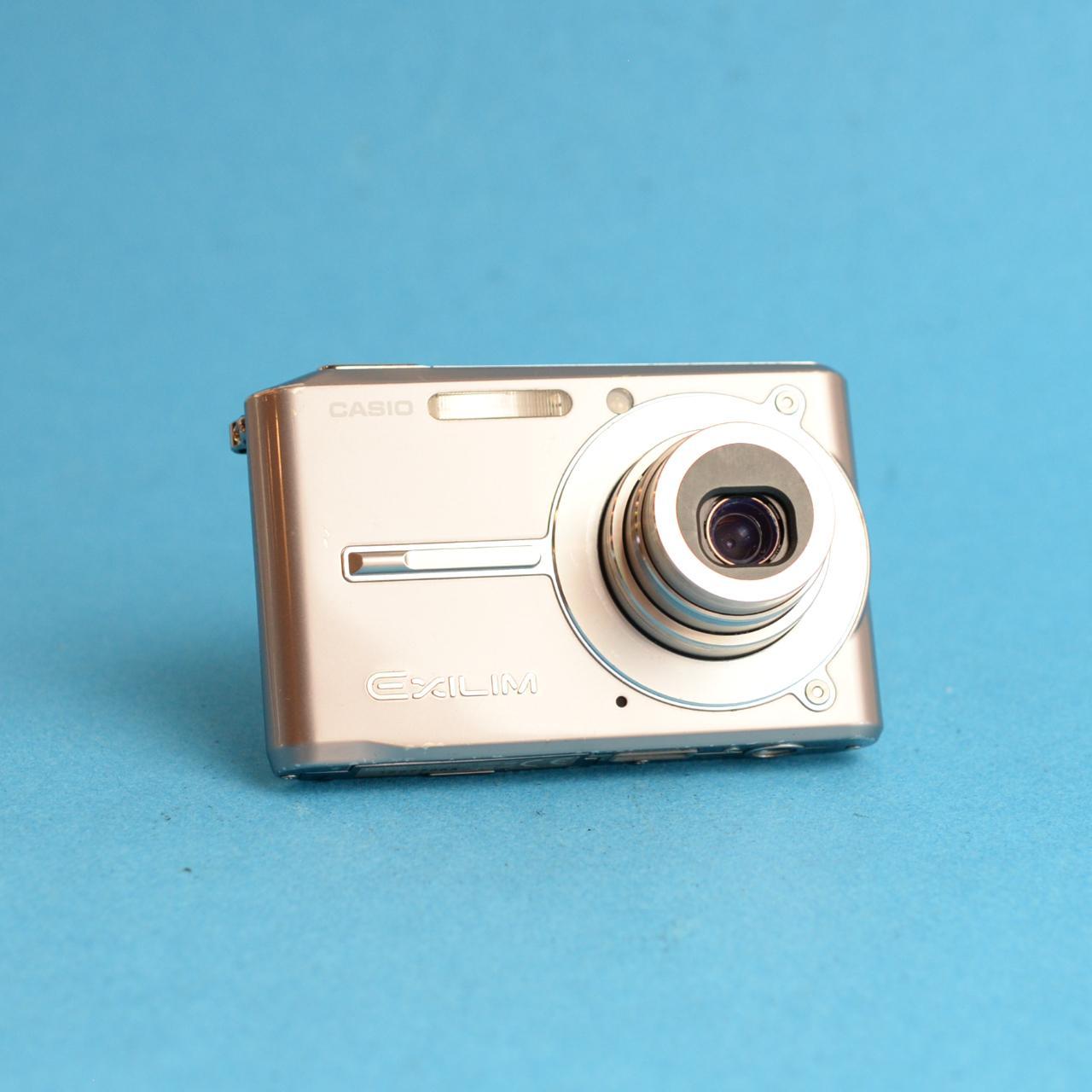 Casio Exilim EX-S500 Digital Camera | 5MP | Tested & Working | Silver