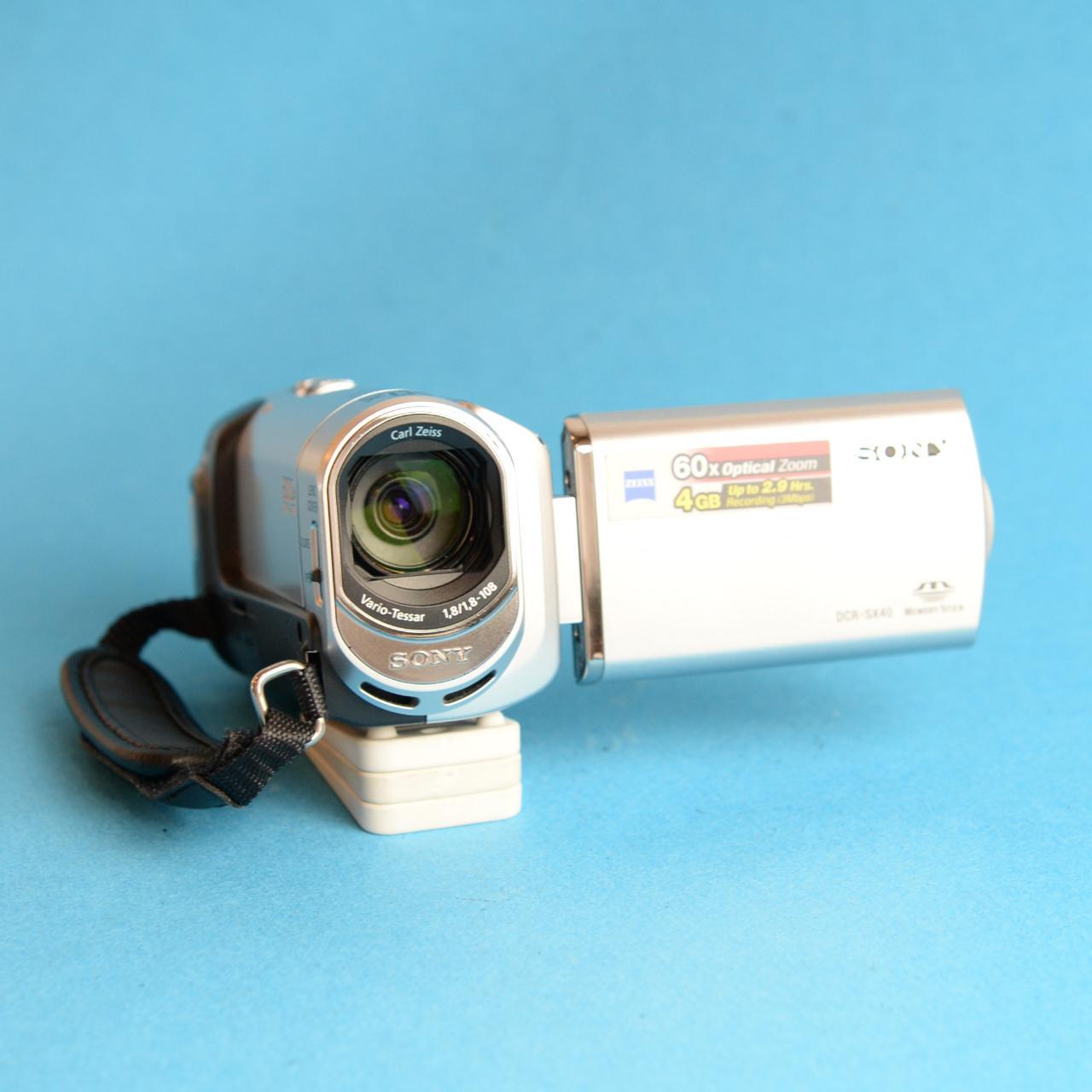 Sony Handycam DCR-SX40 Digital Camcorder | Tested & Working | Silver