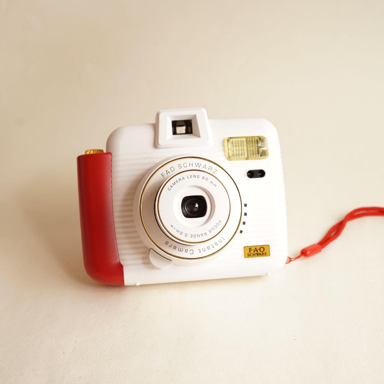 FAO Schwarz Instant Camera | Tested & Working | White & Red