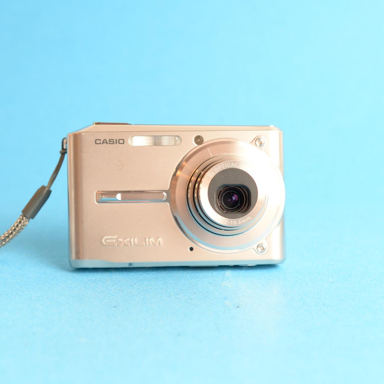 Casio Exilim EX-S600 Digital Camera | 6MP | Tested & Working | Silver