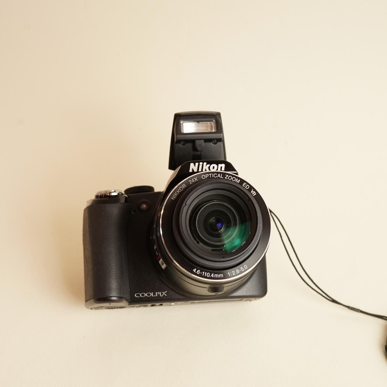 Nikon Coolpix P90 Digital Camera | 12.1MP | Tested & Working | Black