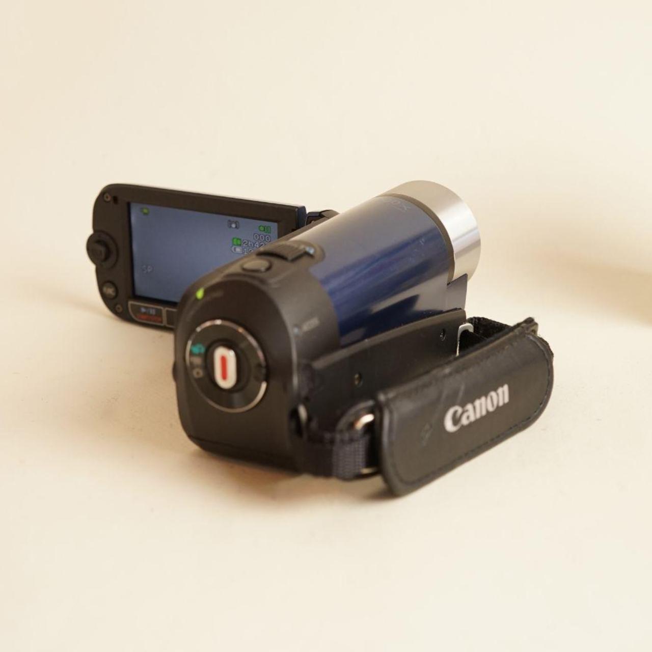 Canon FS300 Camcorder | Tested & Working | Blue
