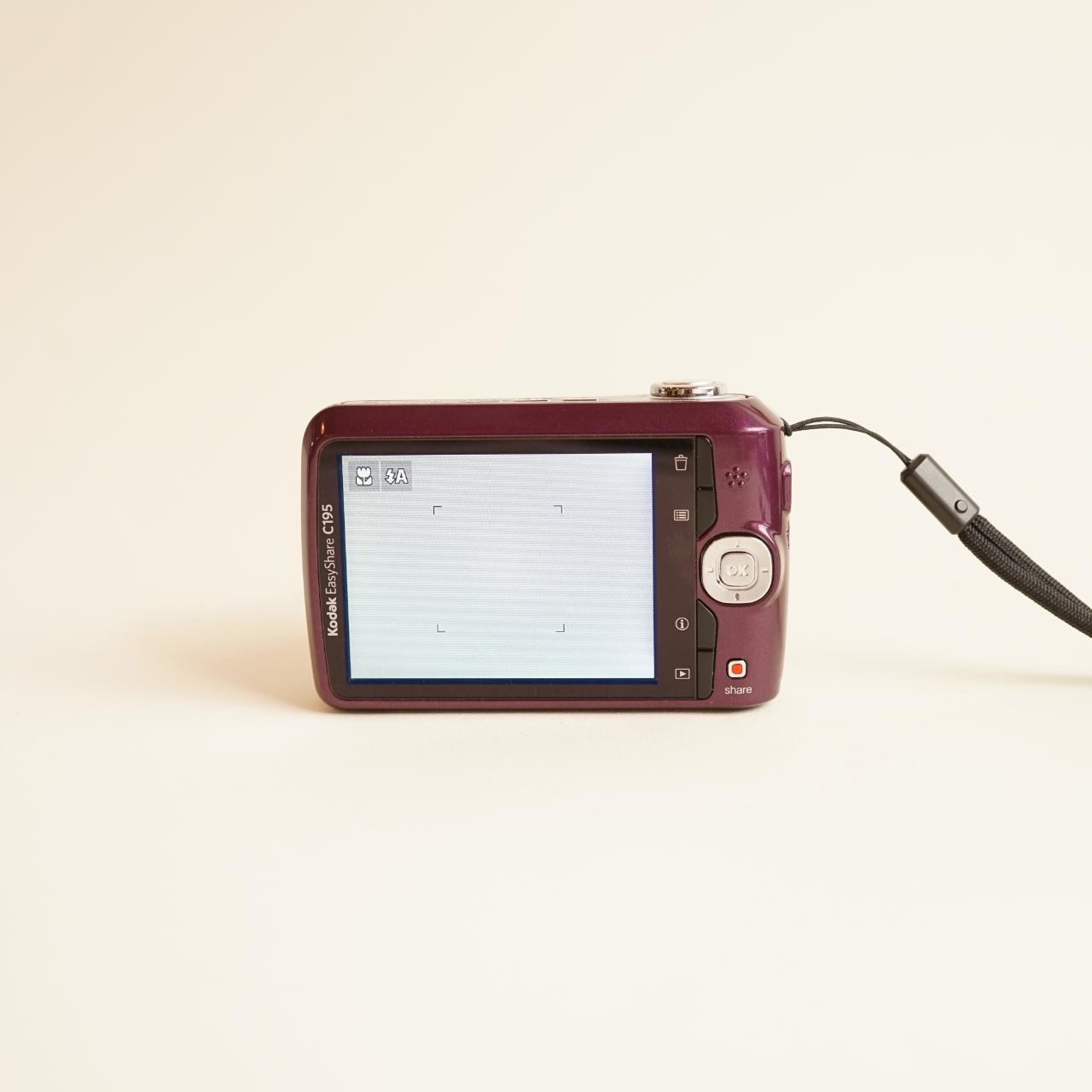 Kodak EasyShare C195 Digital Camera | 14MP | Tested & Working | Purple