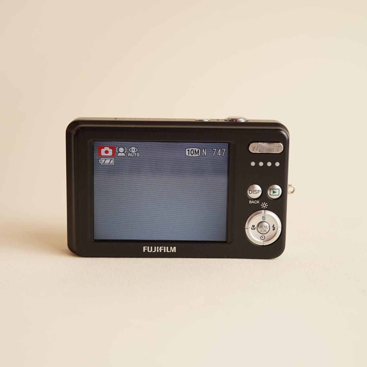 Fujifilm FinePix J20 Digital Camera | 10MP | Tested & Working | Black