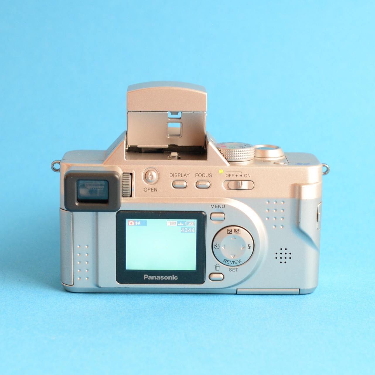 Panasonic Lumix DMC-FZ1 Digital Camera | 2MP | Tested & Working | Silver