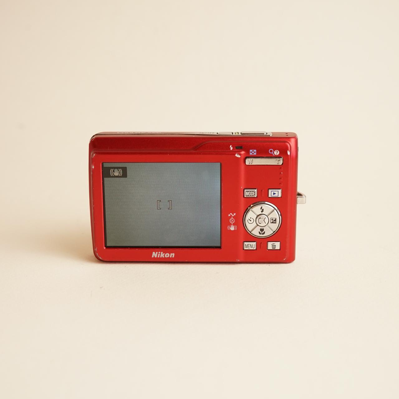 Nikon Coolpix S200 Digital Camera | 7.1MP | Tested & Working | Red