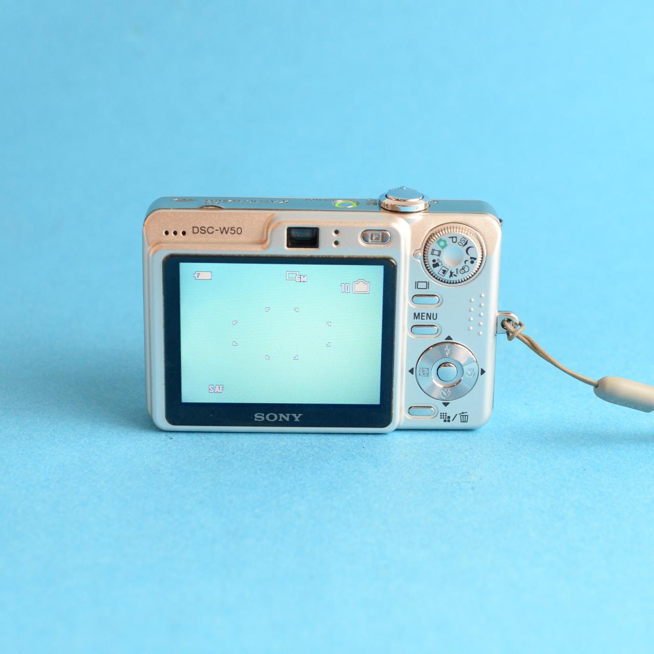 Sony Cyber-shot DSC-W50 Digital Camera | 6MP | Tested & Working | Silver