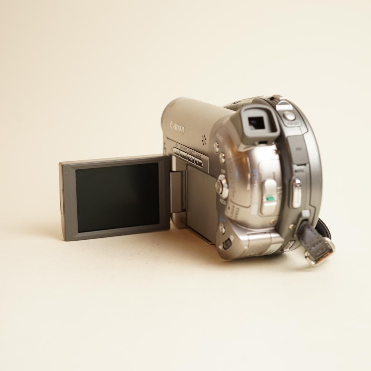 Canon DC20 Mini DVD Camcorder | Camcorder | Tested & Working | Silver