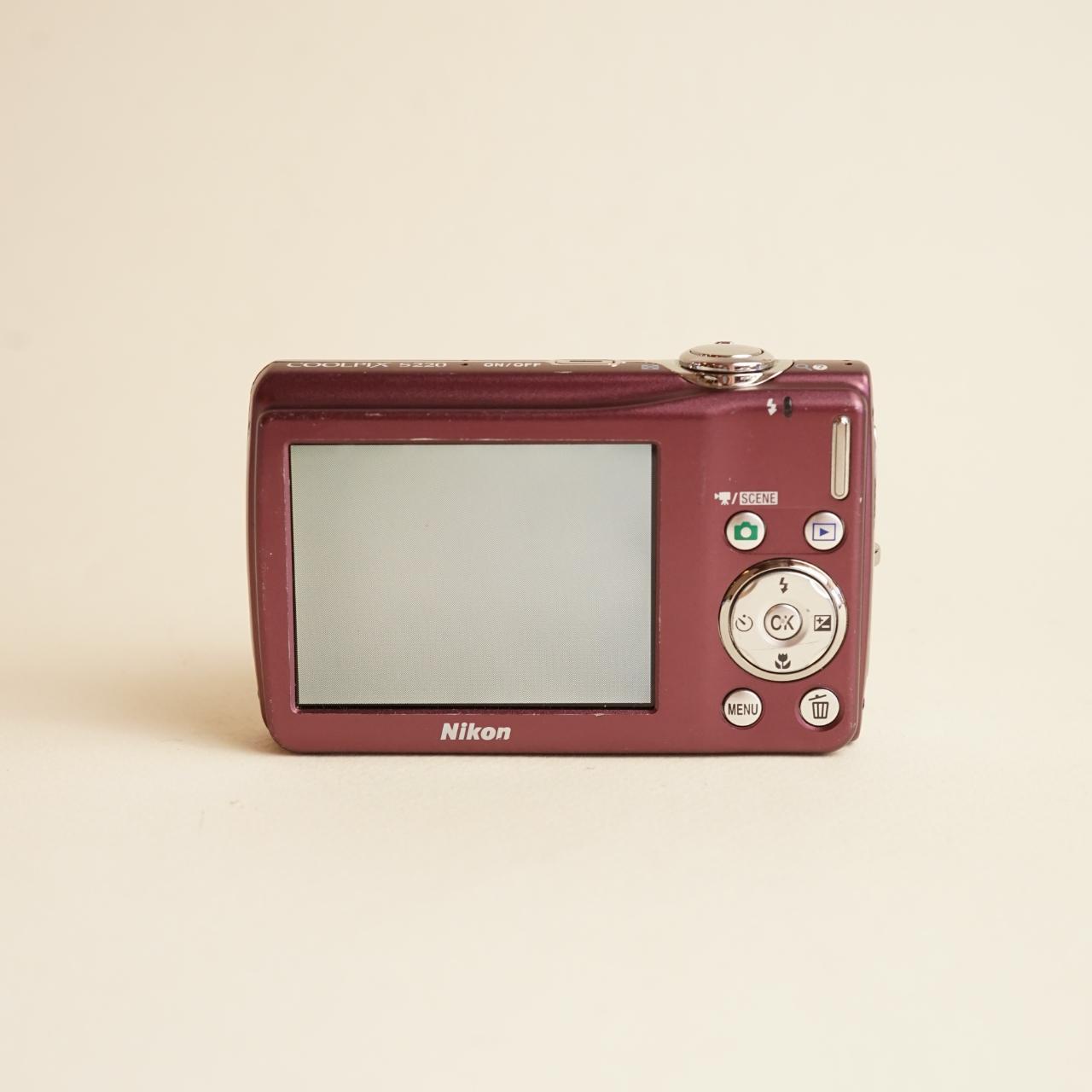 Nikon Coolpix S220 Digital Camera | 10MP | Tested & Working | Maroon