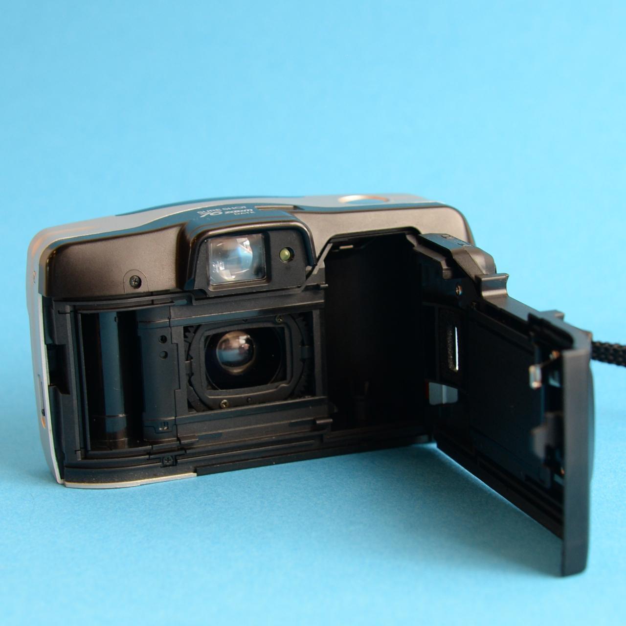 Canon Sure Shot 76 Zoom Date Film Camera | 35mm Point & Shoot | Tested & Working | Silver