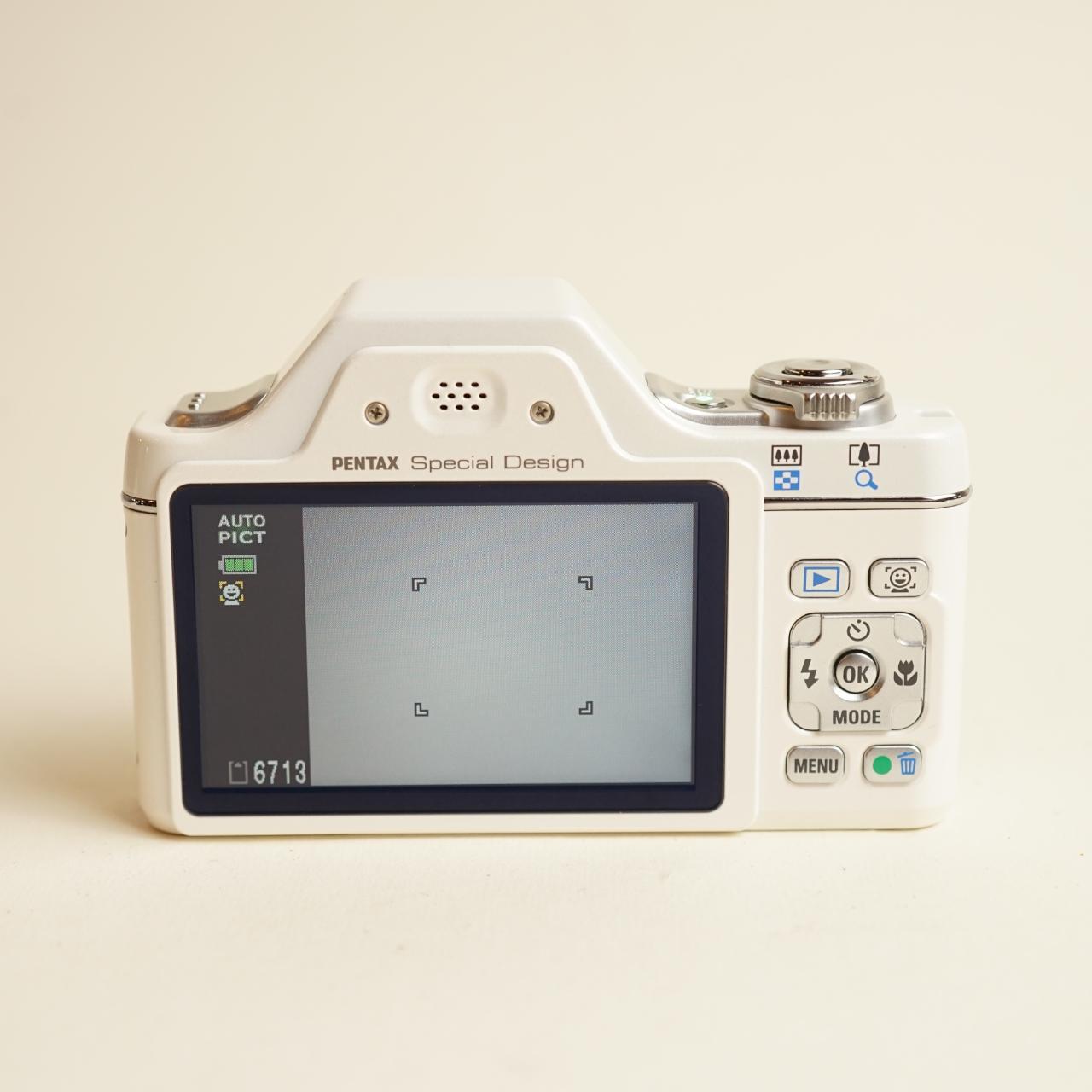Pentax Optio I-10 Digital Camera | 12.1MP | Tested & Working | White