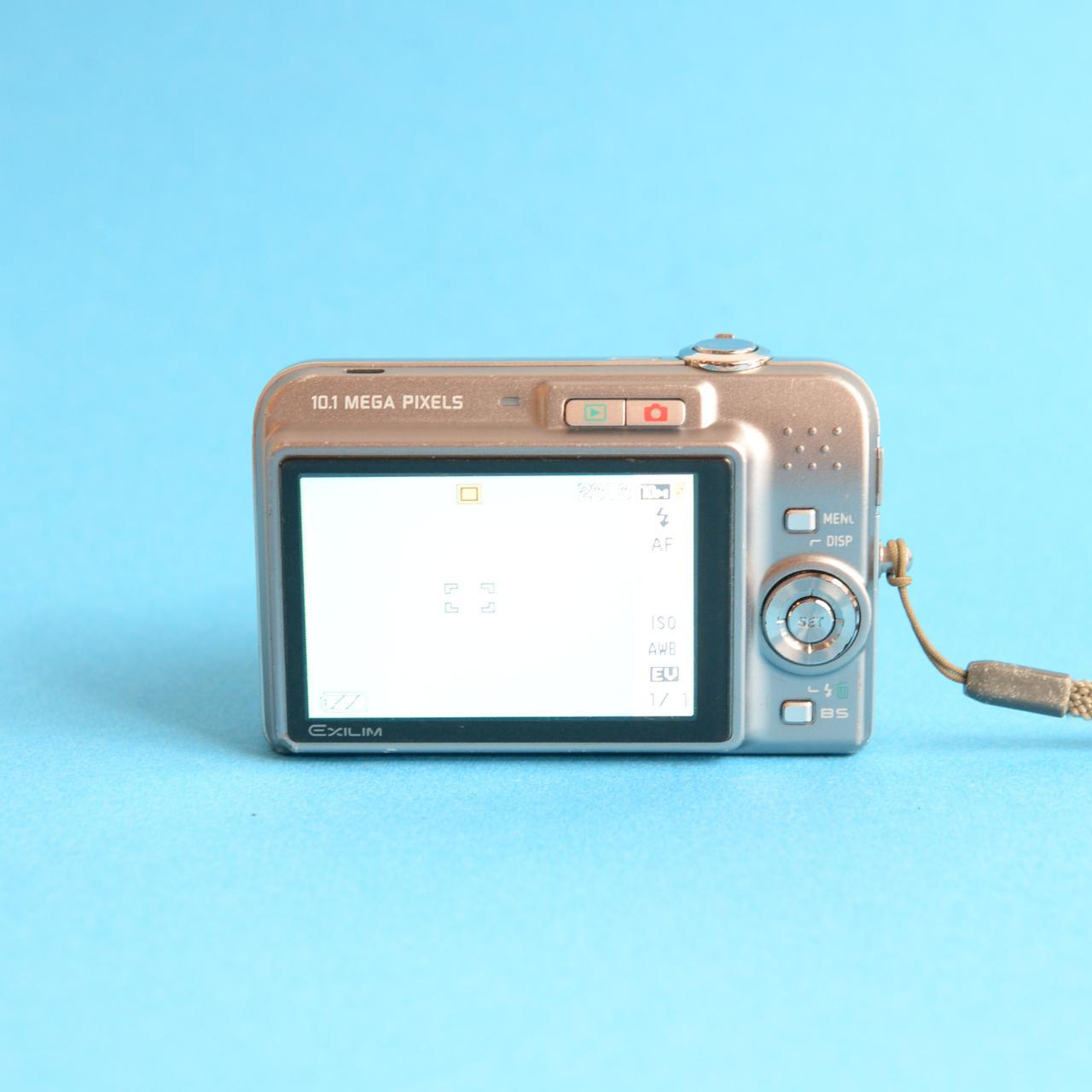 Casio Exilim EX-Z1050 Digital Camera | 10.1MP | Tested & Working | Silver