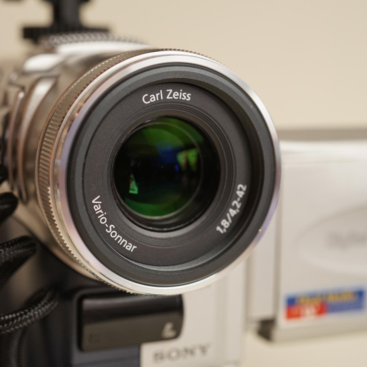 Sony Handycam DCR-PC100 MiniDV Camcorder with Tapeless Setup | Camcorder | Tested & Working | Silver