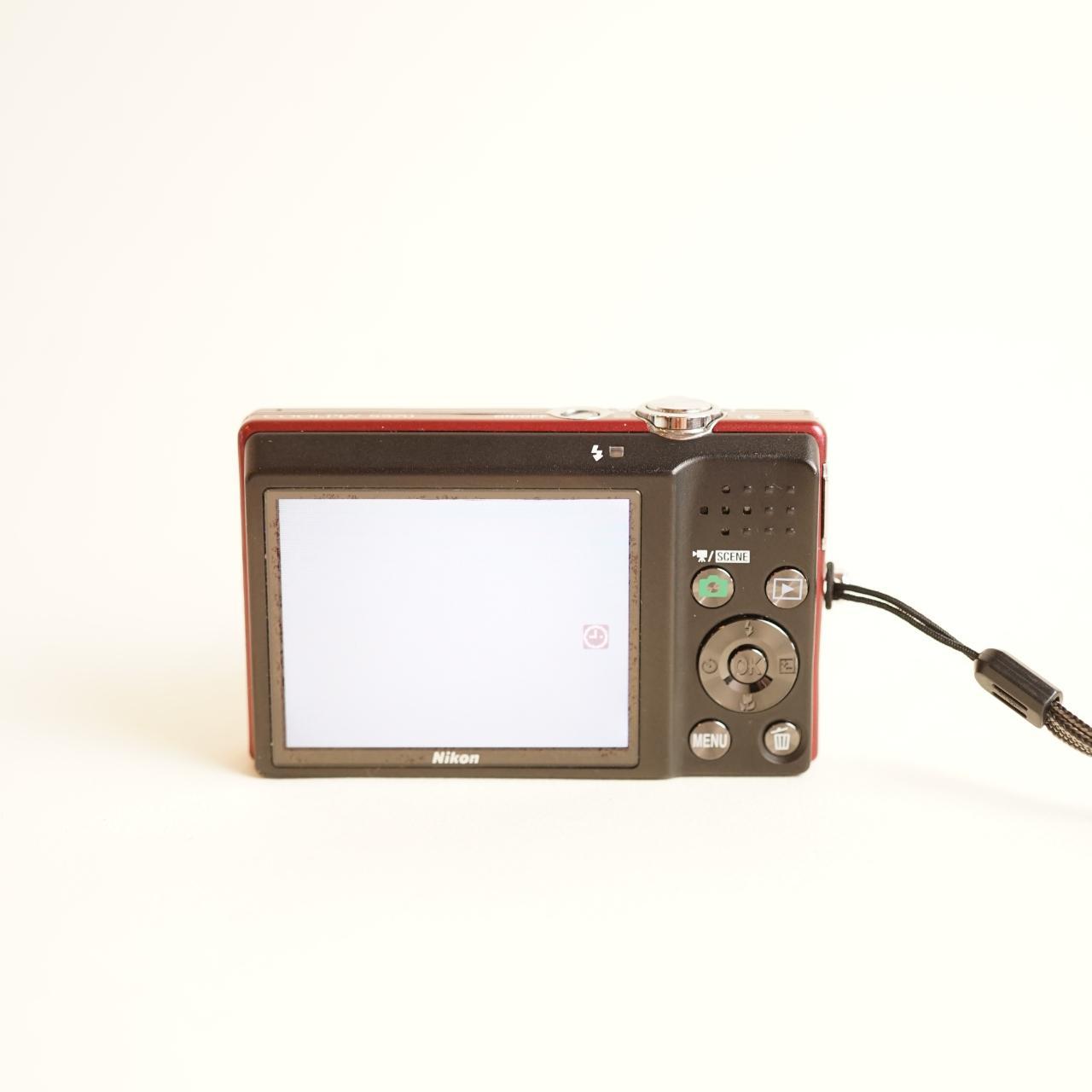 Nikon Coolpix S570 Digital Camera | 12MP | Tested & Working | Red