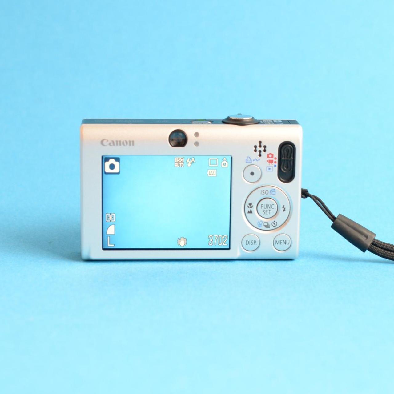 Canon PowerShot SD1100 IS Digital Camera | 8MP | Tested & Working | Silver