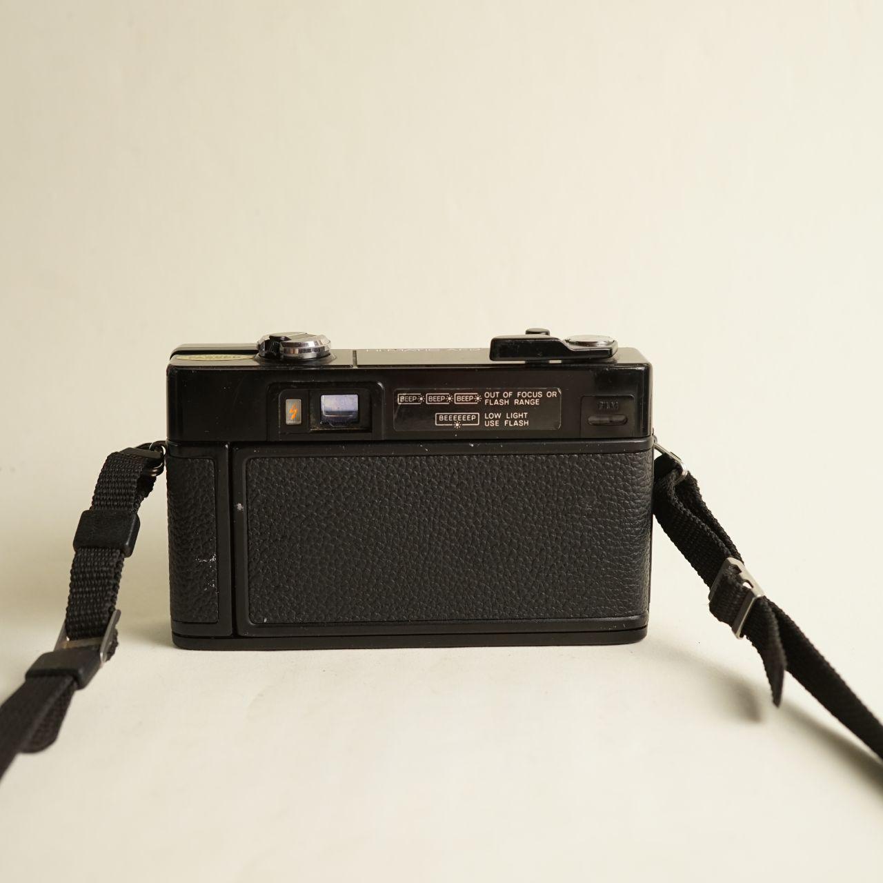 Minolta Hi-Matic AF2 Film Camera | 35mm Point & Shoot | Tested & Working | Black
