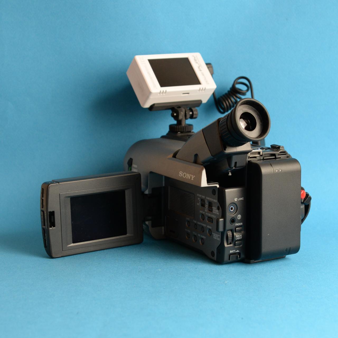 Sony CCD-TRV32 Handycam with Tapeless Accessories | Camcorder | Tested & Working | Grey