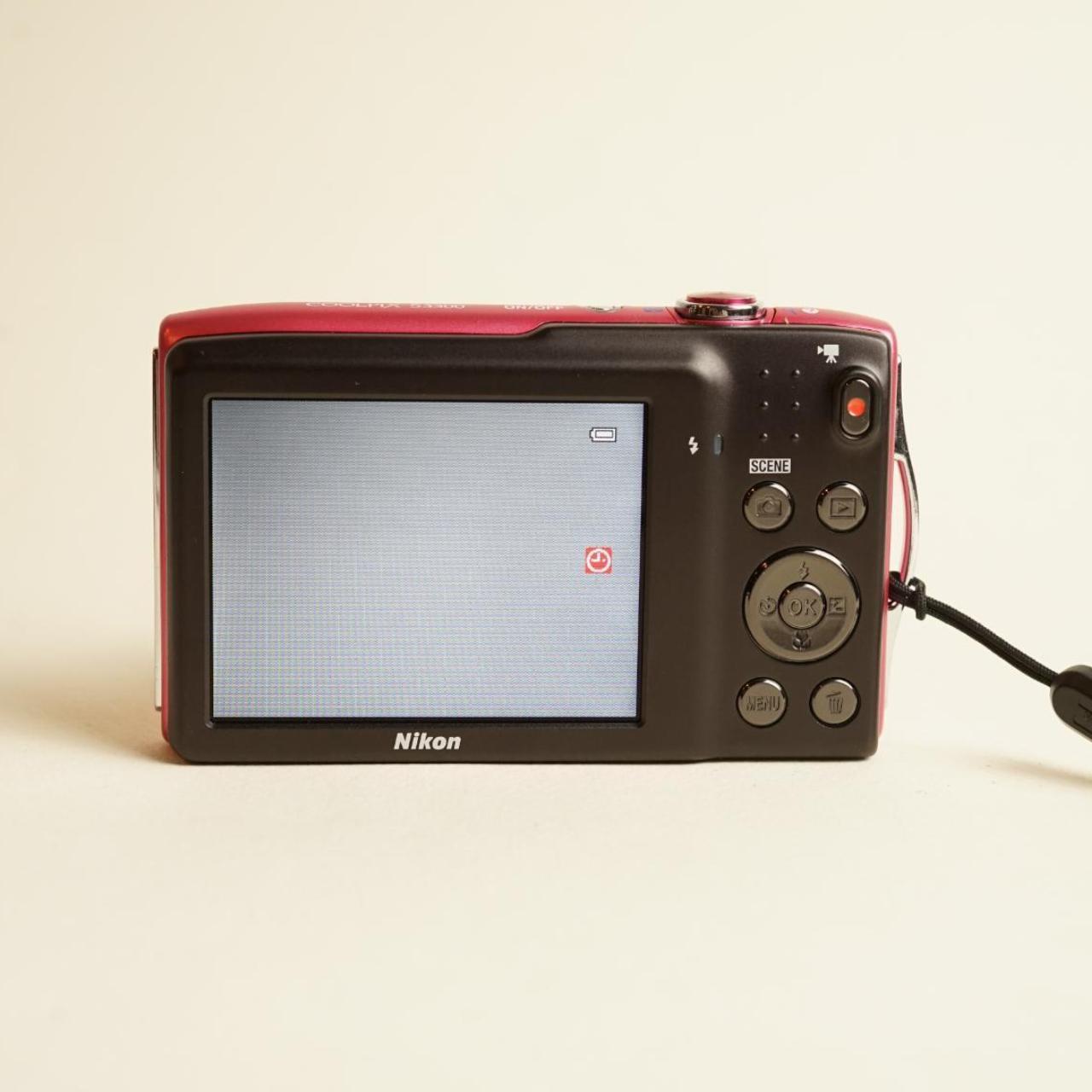 Nikon Coolpix S3300 Digital Camera | 16MP | Tested & Working | Pink
