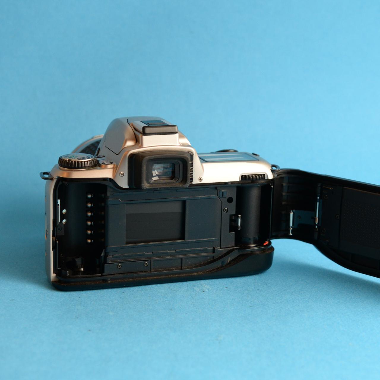 Nikon N65 35mm SLR Film Camera | Tested & Working | Silver & Black