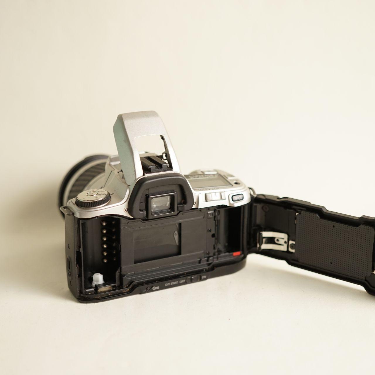 Minolta 505si Super 35mm SLR Film Camera with 28–80mm Lens | Tested & Working | Silver & Black