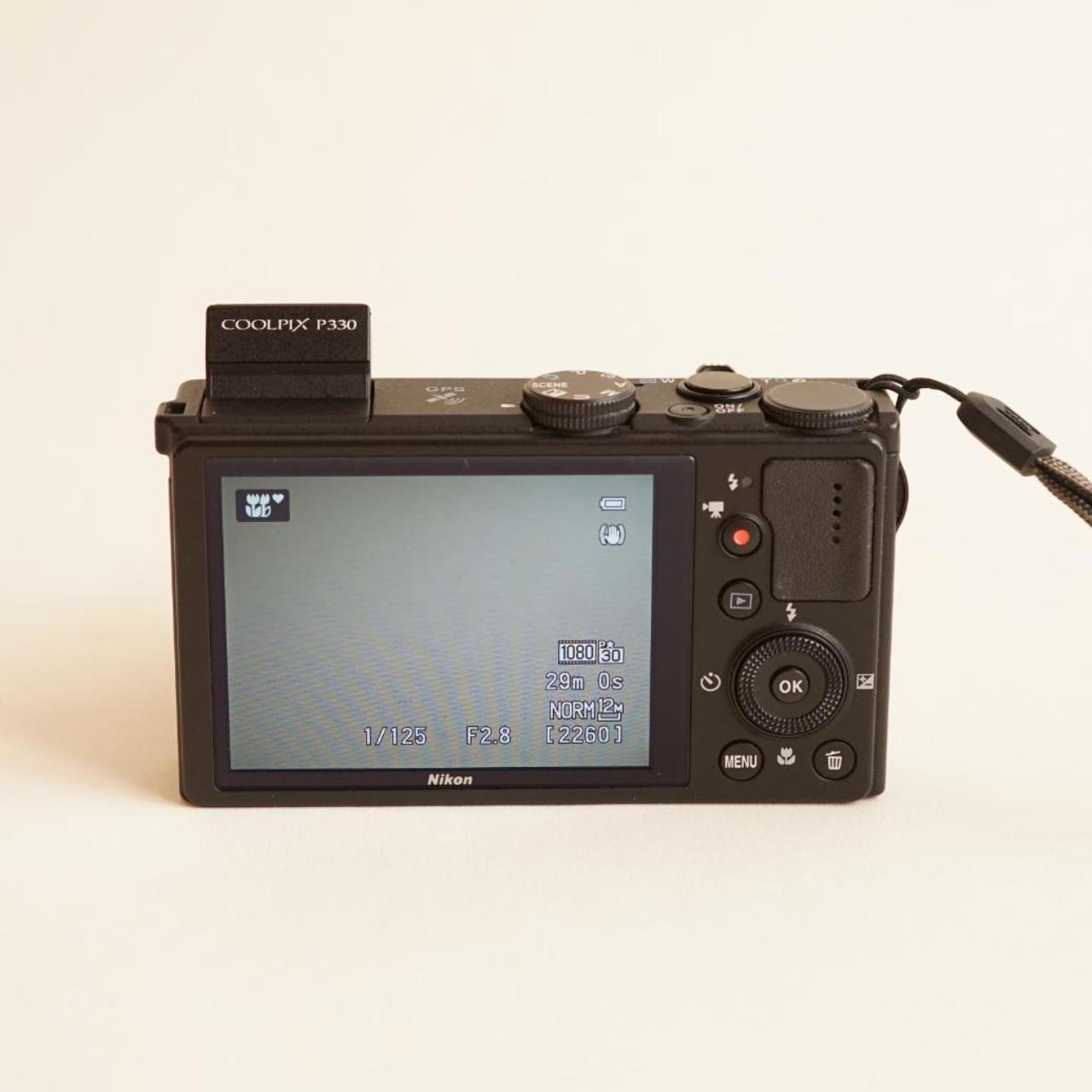 Nikon Coolpix P330 Digital Camera | 12.2MP | Tested & Working | Black