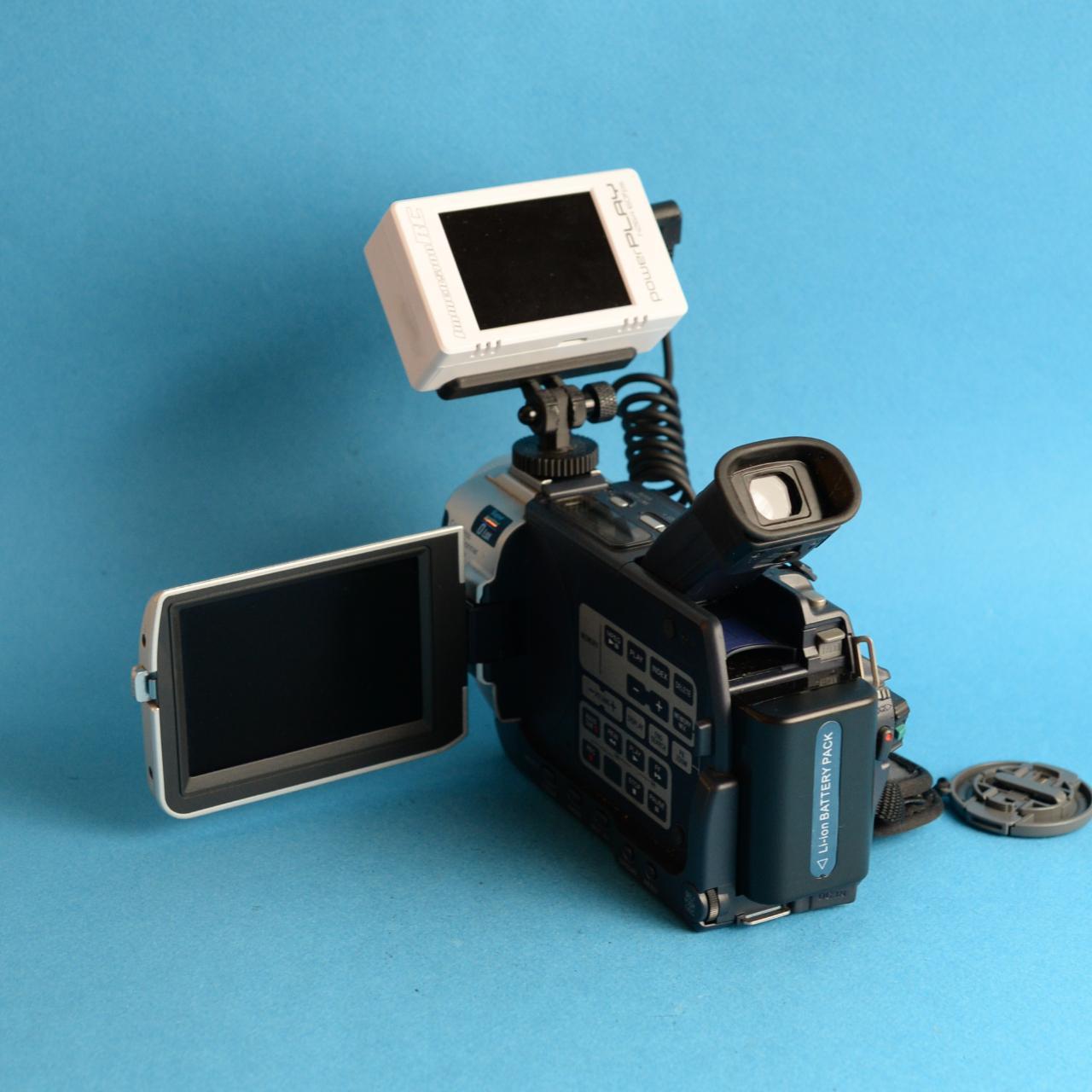 Sony DCR-TRV17 Handycam with Tapeless Accessories | Camcorder | Tested & Working | Silver