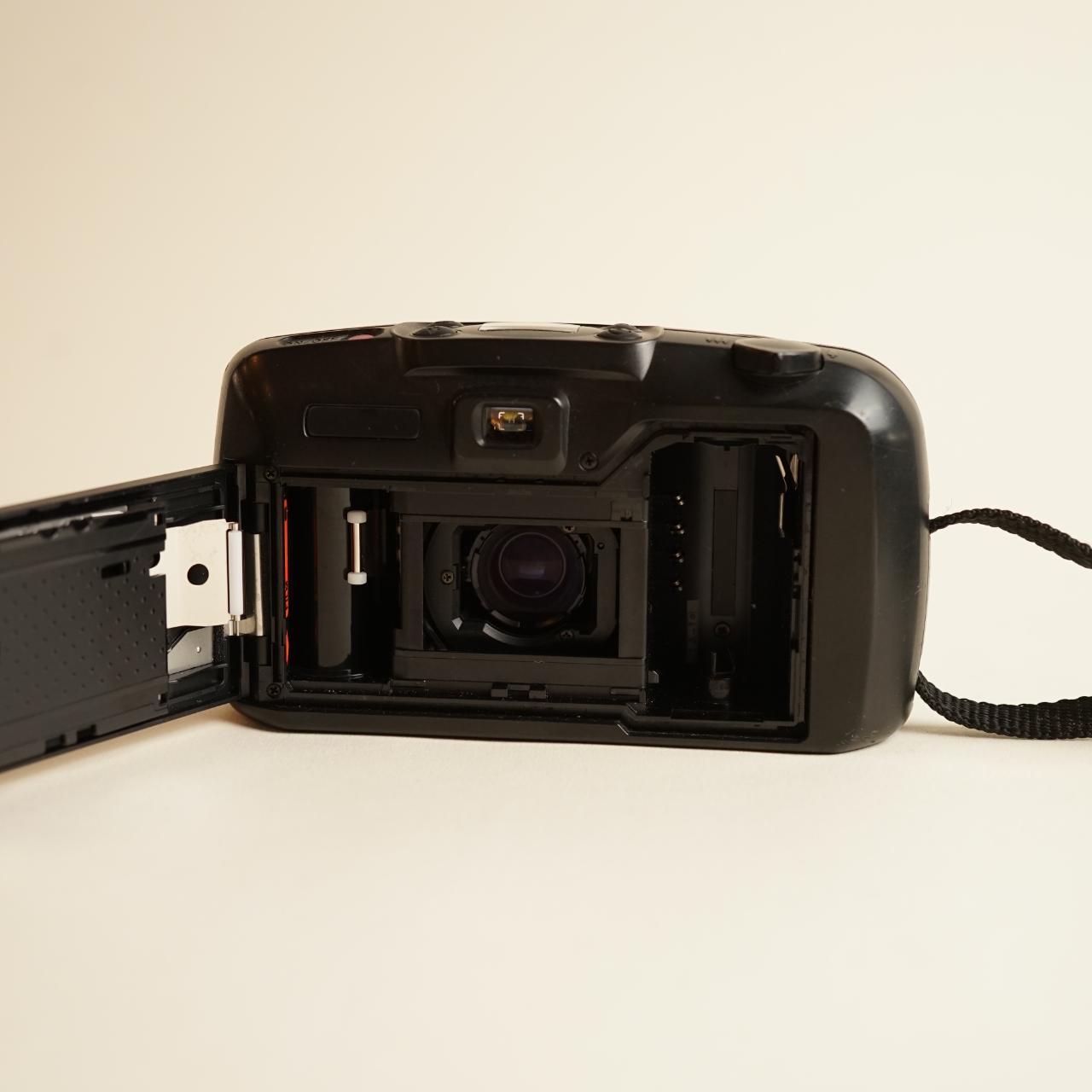 Pentax IQZoom 80-E 35mm Point & Shoot Film Camera | Tested & Working | Black