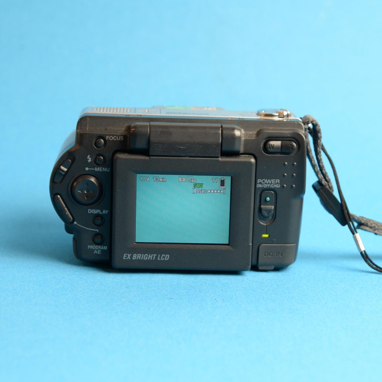 Sony Cyber-shot DSC-S50 Digital Camera | 2.1MP | Tested & Working | Silver