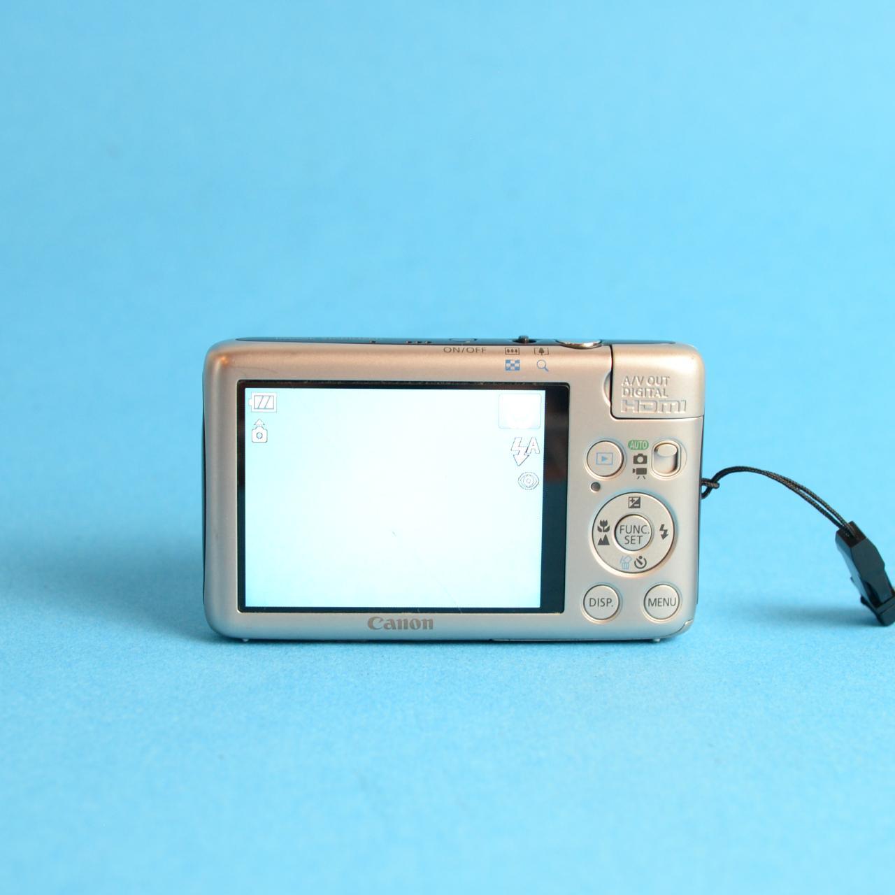 Canon PowerShot SD1400 IS Digital Camera | 14.1MP | Tested & Working | Silver