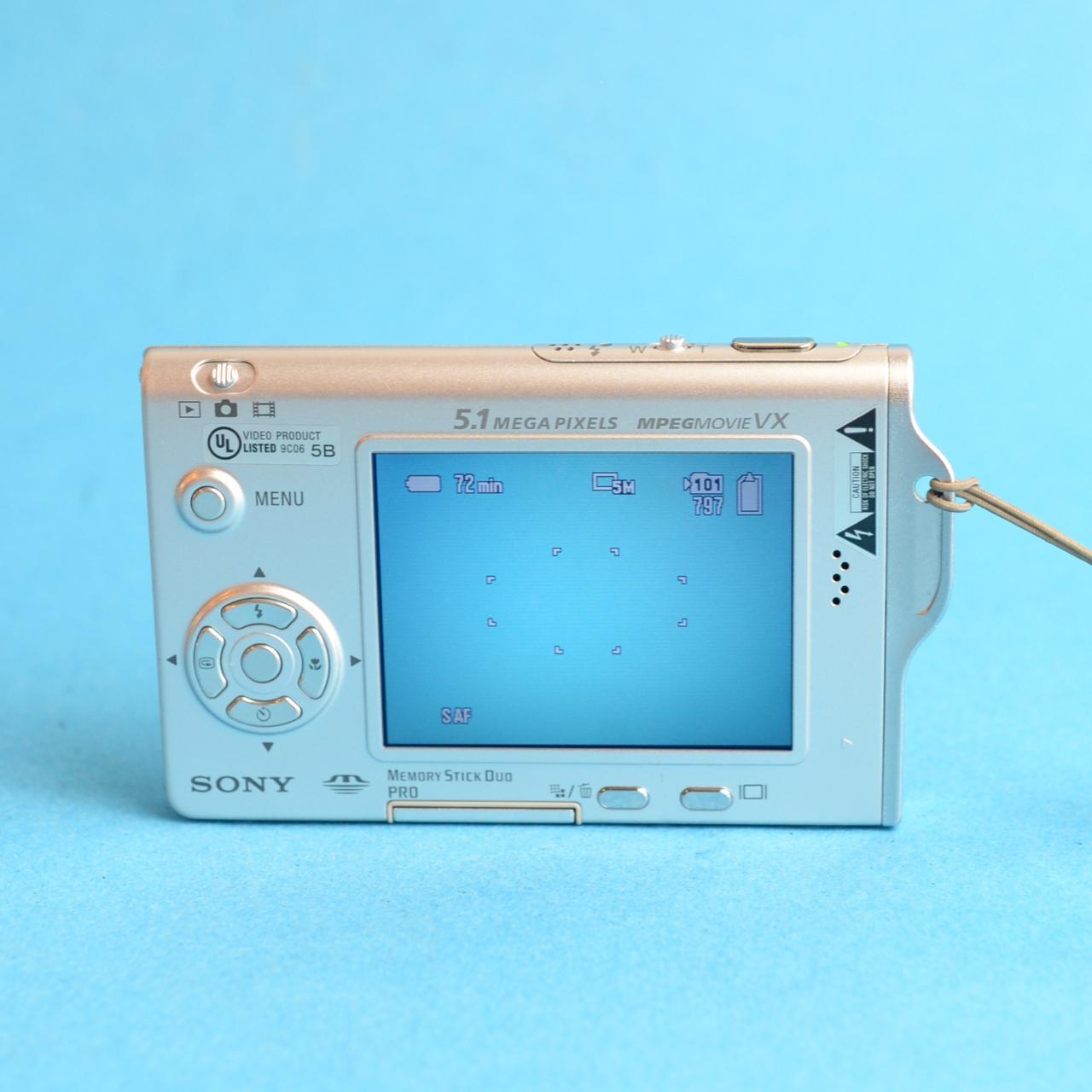 Sony Cyber-shot DSC-T7 Digital Camera | 5.1MP | Tested & Working | Silver