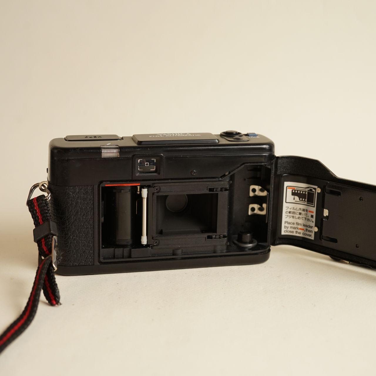 Yashica Fully Automatic Auto Focus Motor Film Camera | 35mm Point & Shoot | Tested & Working | Black