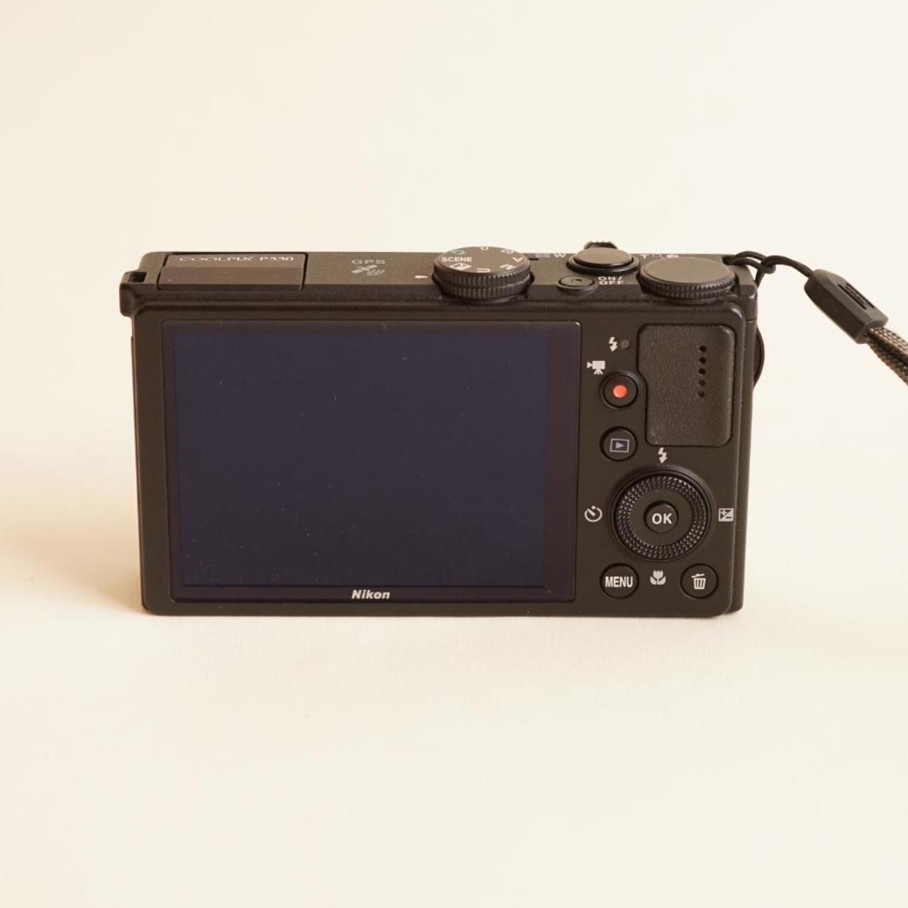 Nikon Coolpix P330 Digital Camera | 12.2MP | Tested & Working | Black