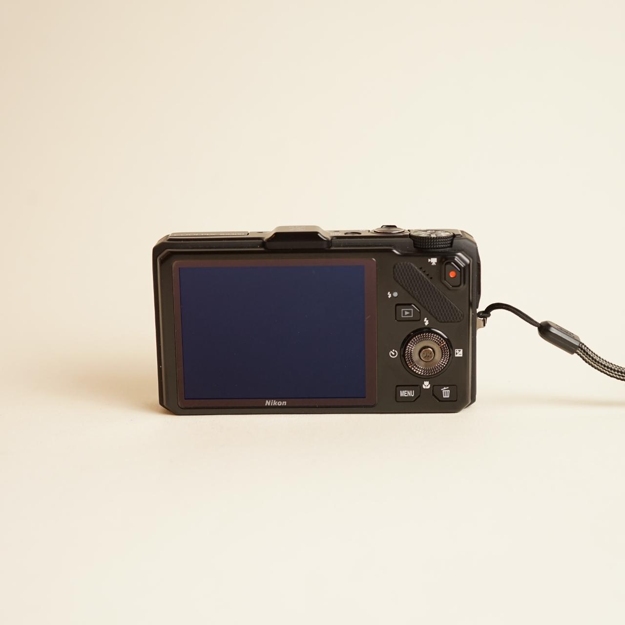 Nikon Coolpix S9300 Digital Camera | 16MP | Read Description | Black