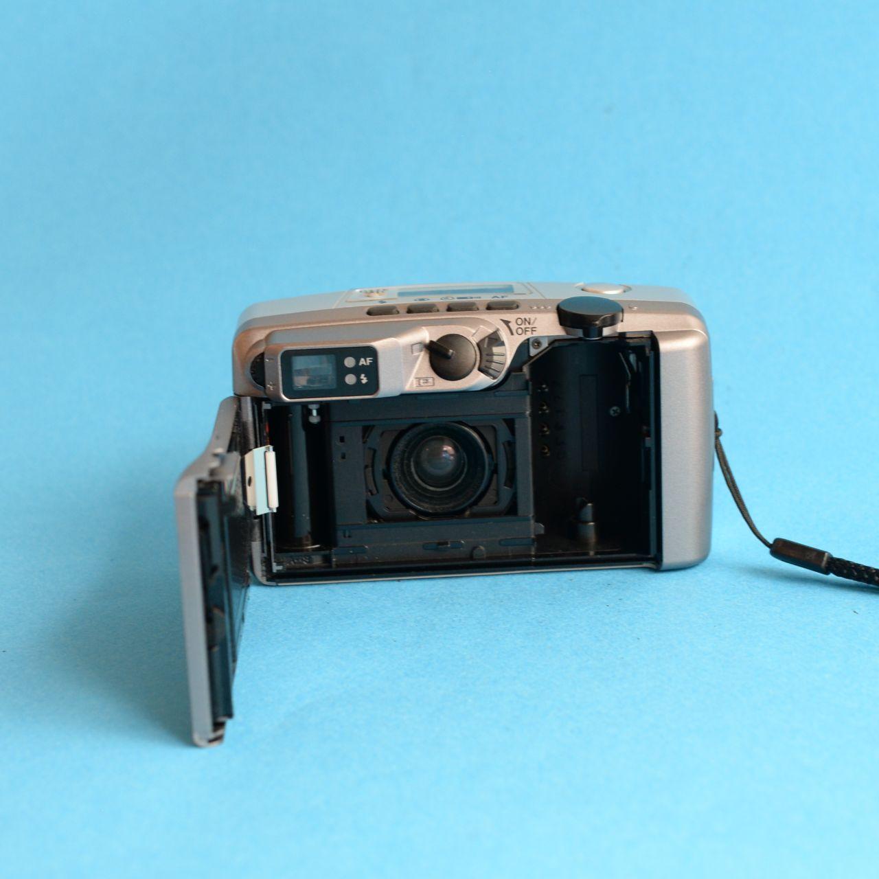 Pentax IQZoom 135M Film Camera | 35mm Point & Shoot | Tested & Working | Silver