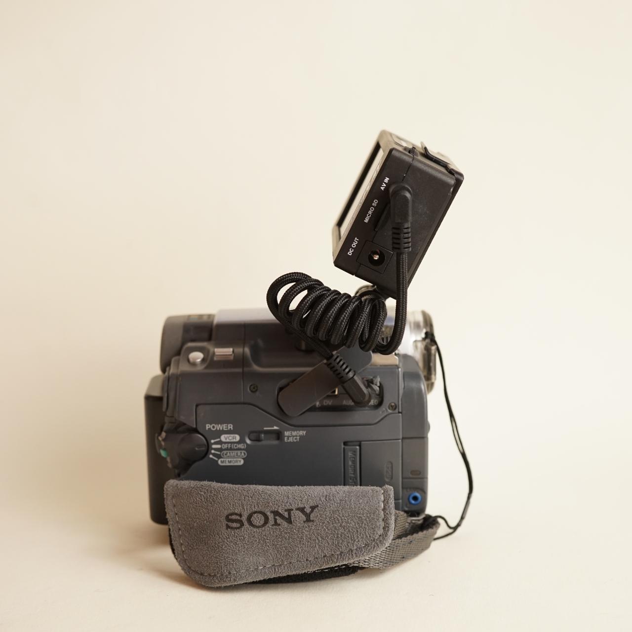 Sony Handycam DCR-TRV22 Camcorder with Tapeless Setup | Camcorder | Tested & Working | Silver