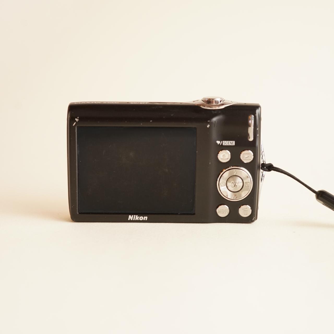 Nikon Coolpix S3000 Digital Camera | 12MP | Tested & Working | Orange