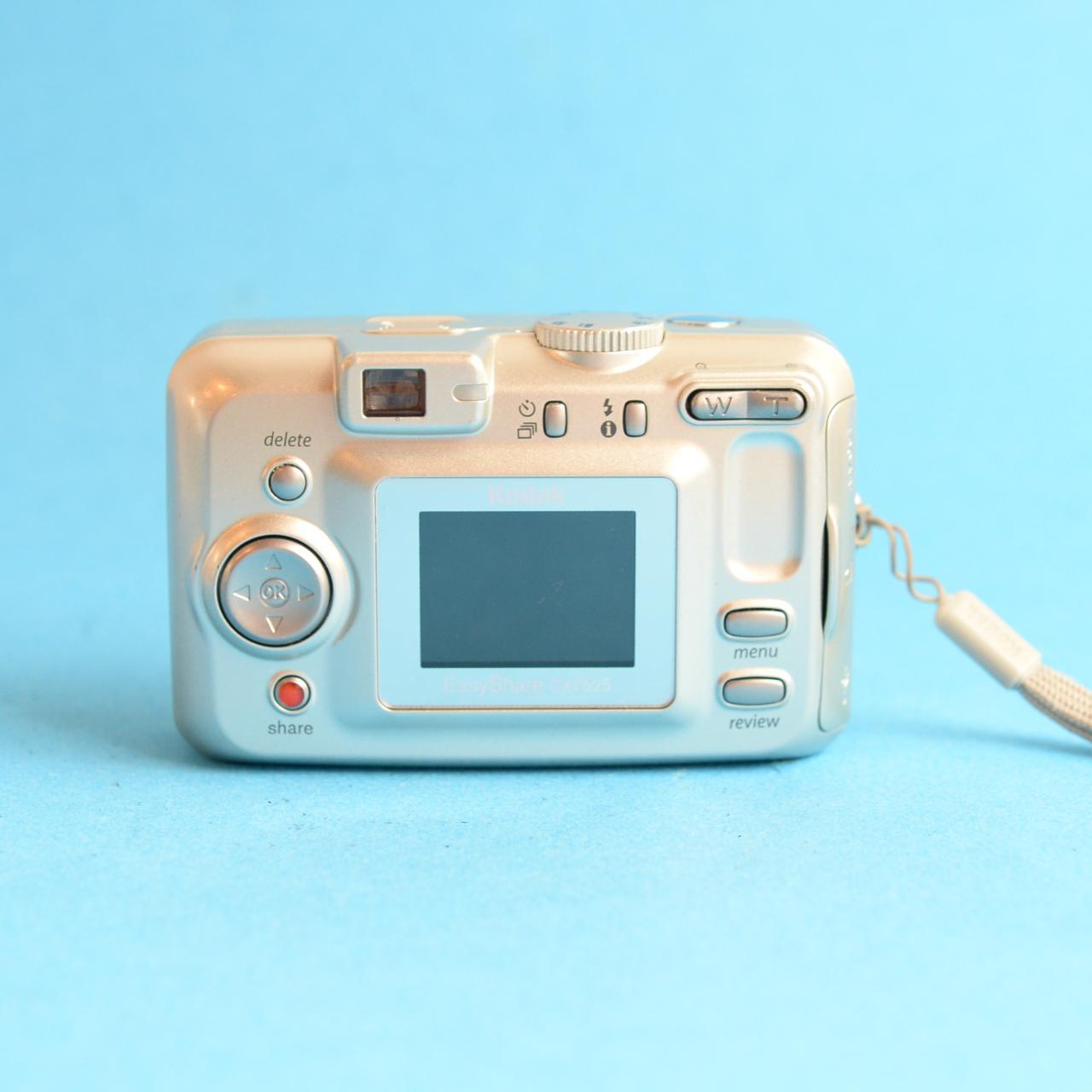 Kodak EasyShare CX7525 Digital Camera | 5.0MP | Tested & Working | Silver