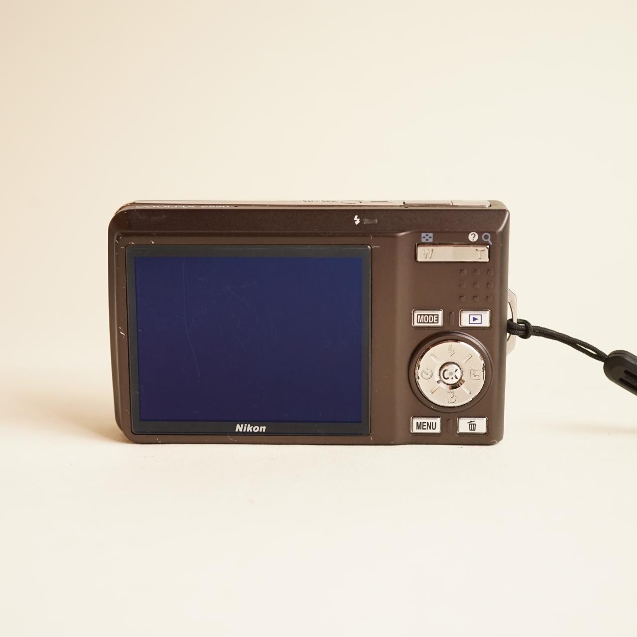 Nikon Coolpix S550 Digital Camera | 10MP | Tested & Working | Brown