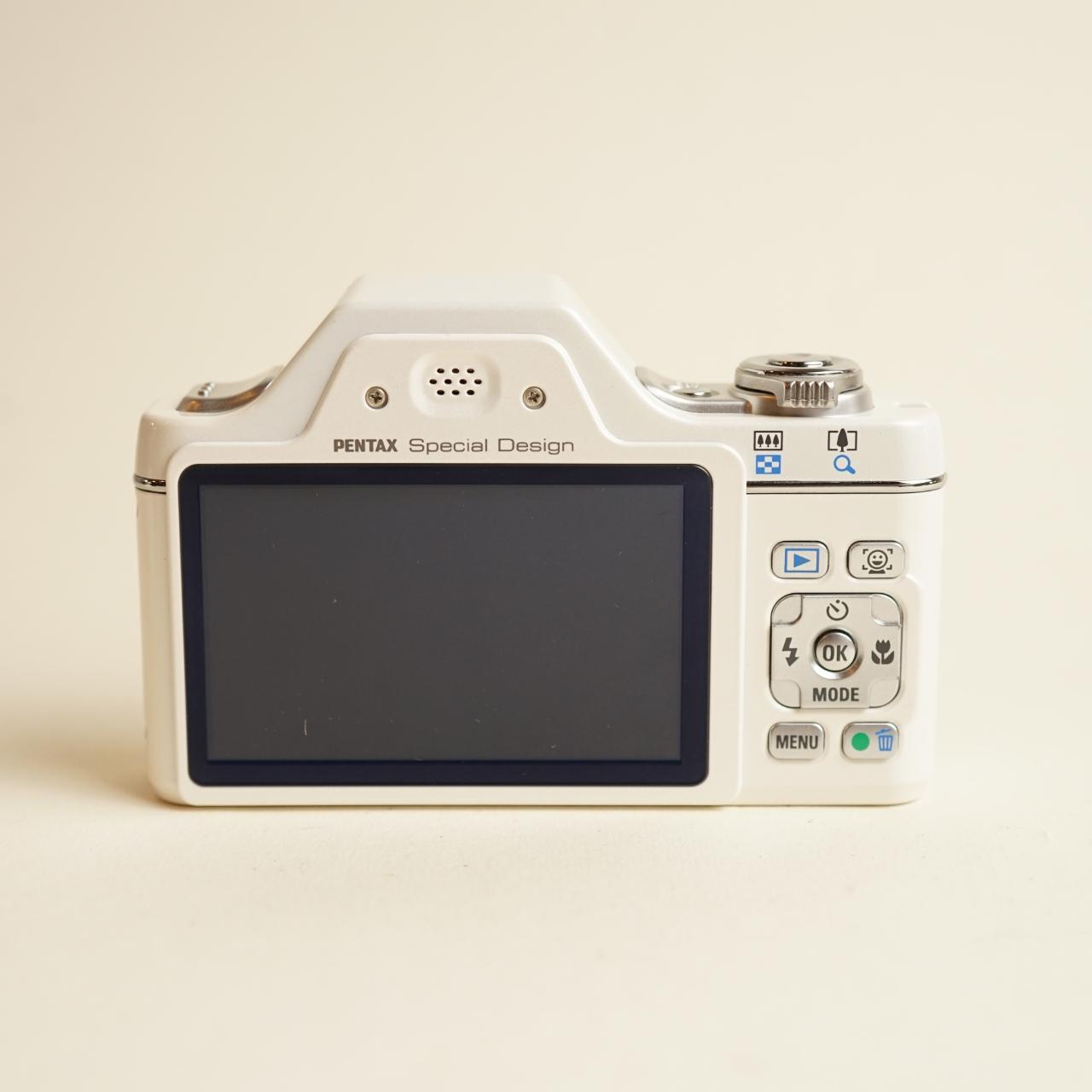 Pentax Optio I-10 Digital Camera | 12.1MP | Tested & Working | White