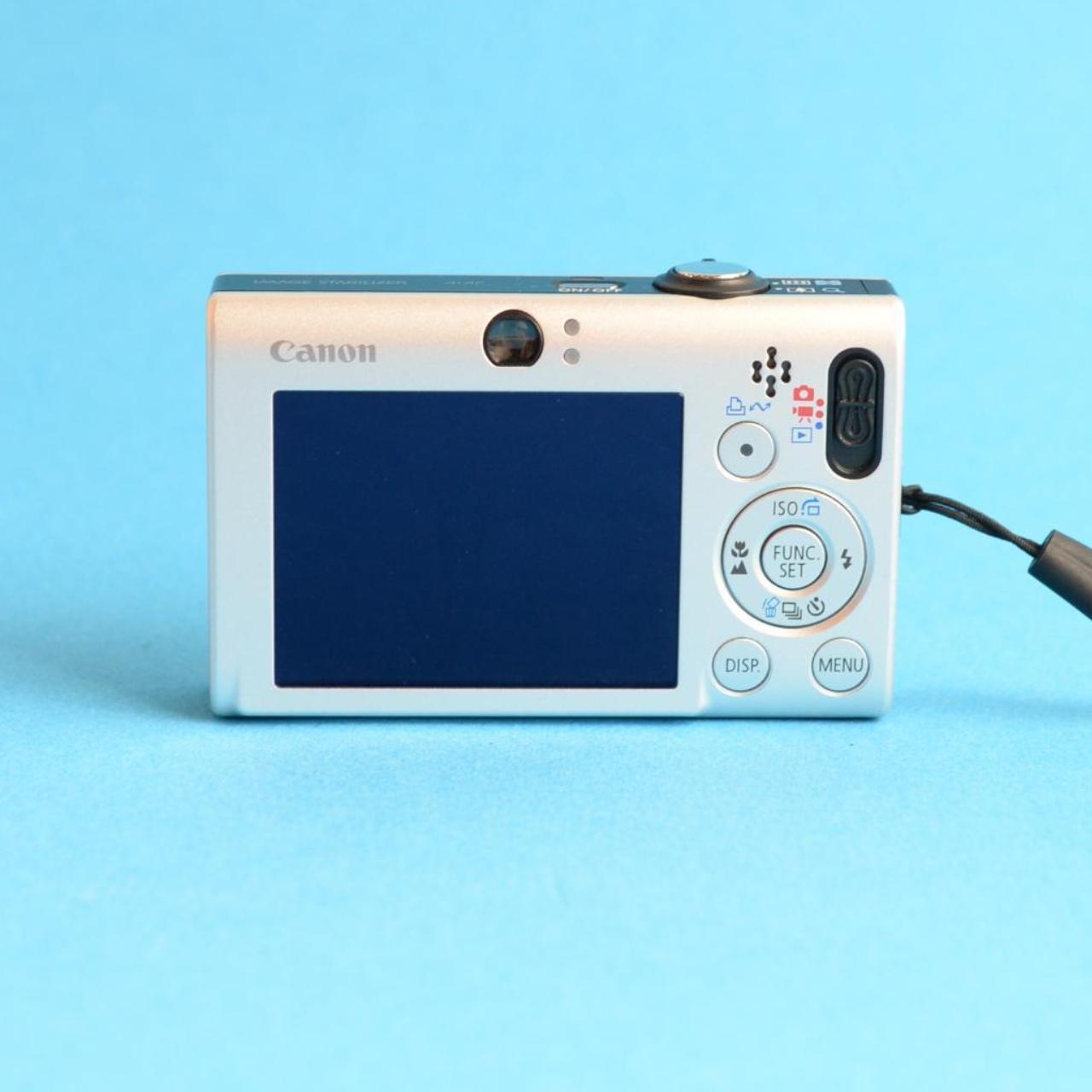 Canon PowerShot SD1100 IS Digital Camera | 8MP | Tested & Working | Silver