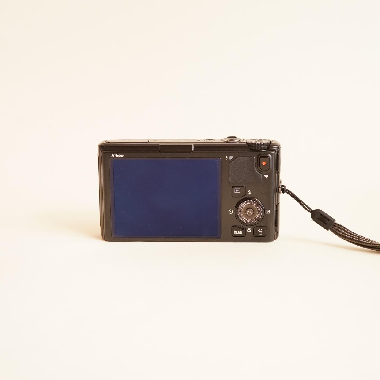 Nikon Coolpix S9500 Digital Camera | 18.1MP | Tested & Working | Black