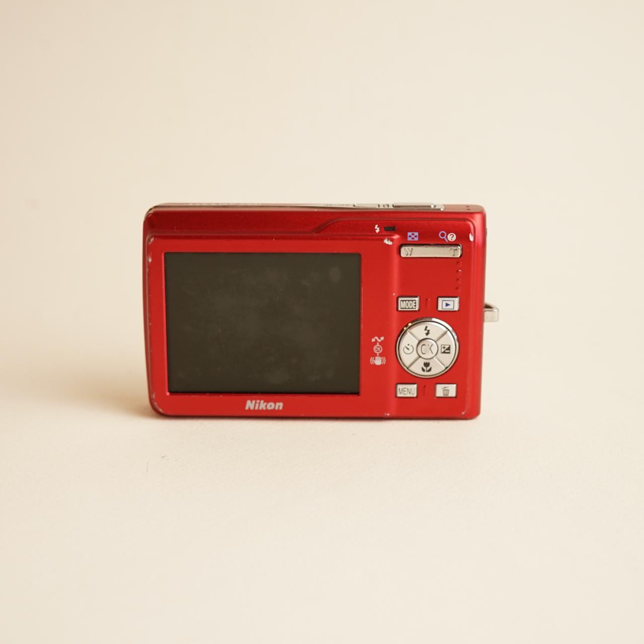 Nikon Coolpix S200 Digital Camera | 7.1MP | Tested & Working | Red
