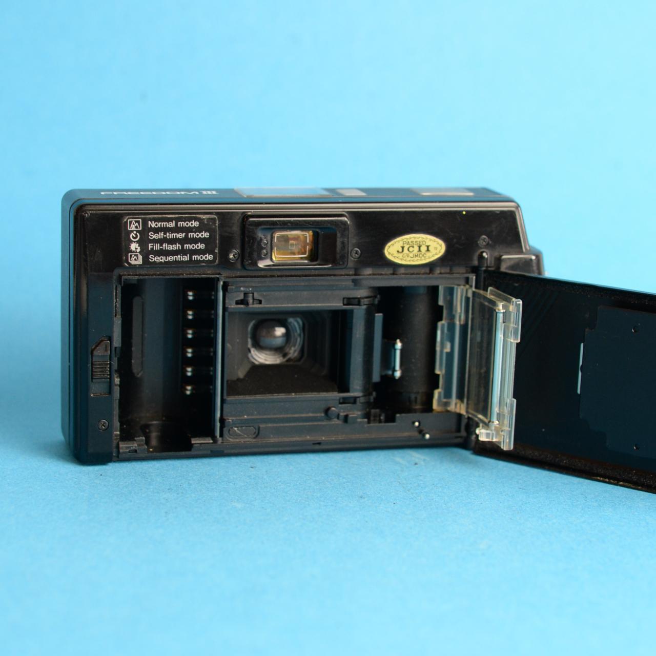 Minolta Freedom III Film Camera | 35mm Point & Shoot | Tested & Working | Black