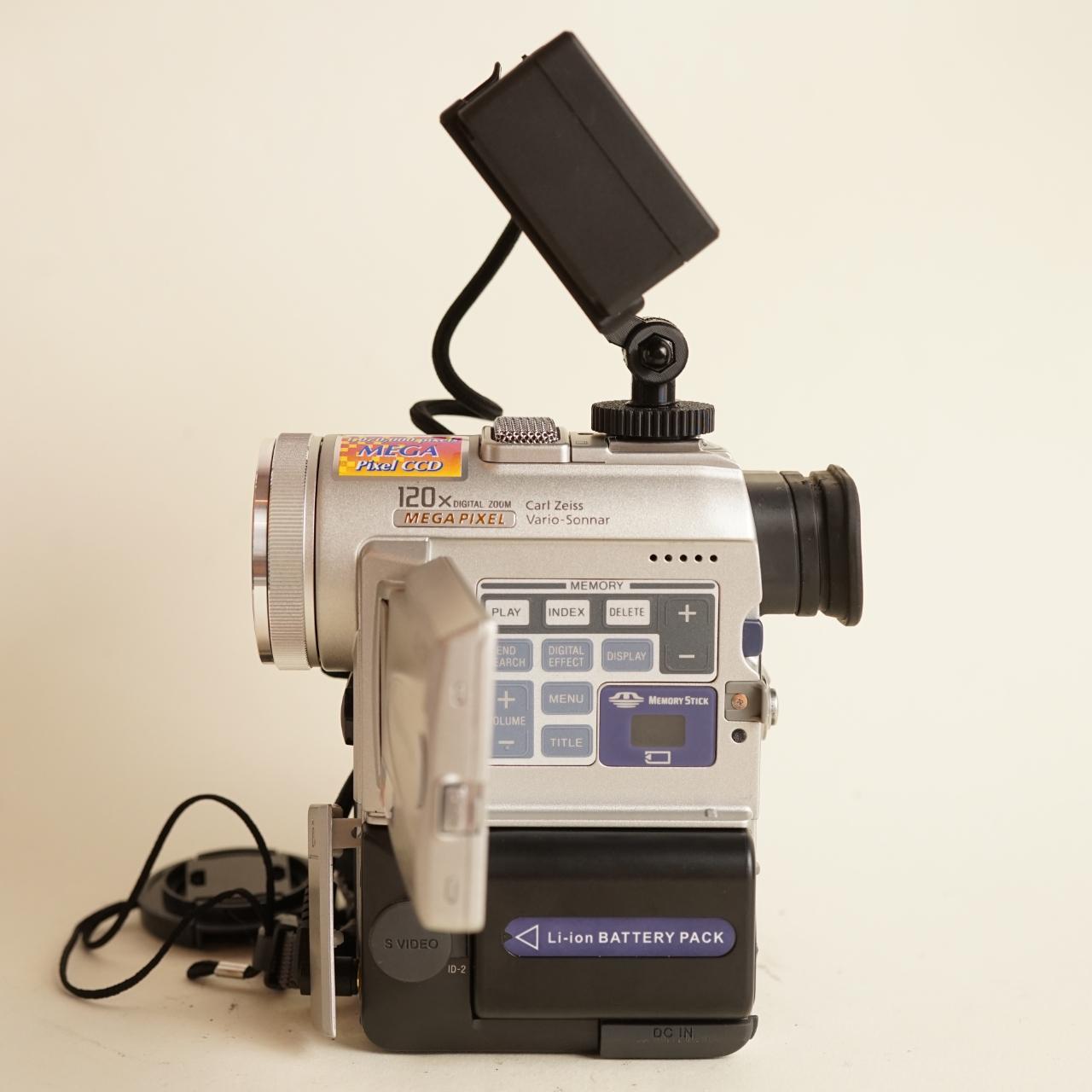 Sony Handycam DCR-PC100 MiniDV Camcorder with Tapeless Setup | Camcorder | Tested & Working | Silver