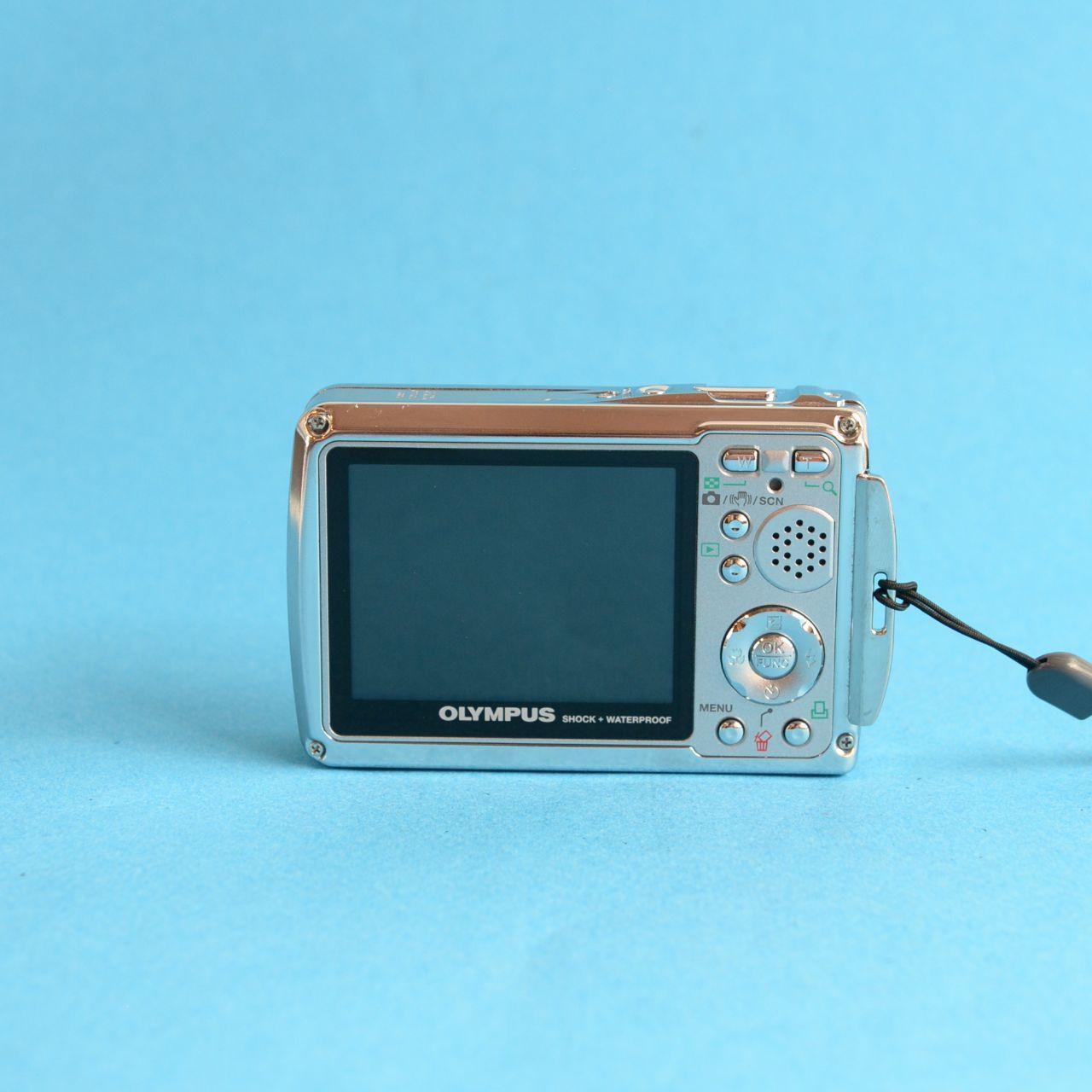 Olympus Stylus 720 SW Digital Camera | 7.1MP | Tested & Working | Silver