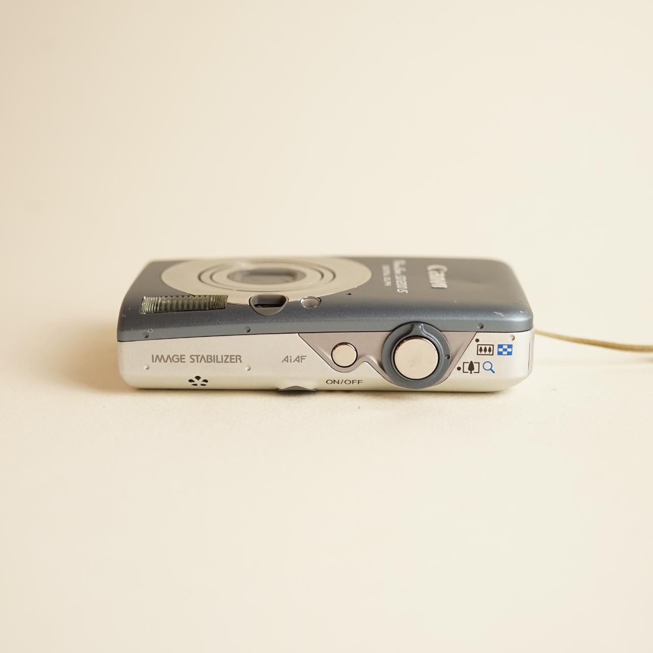 Canon PowerShot SD1200 IS Digital Camera | 10MP | Tested & Working | Grey