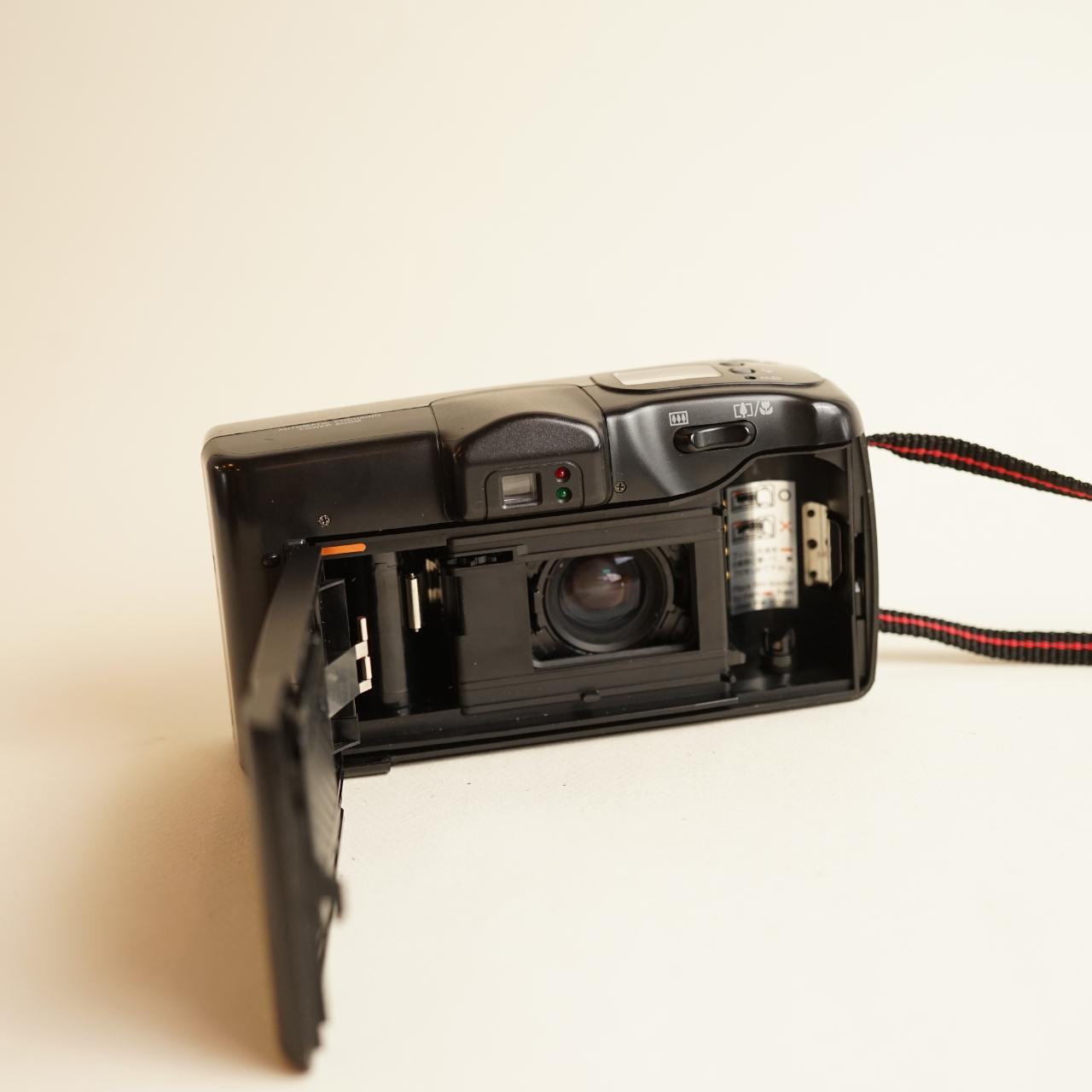 Yashica Zoom Image 70SE Film Camera | 35mm Point & Shoot | Tested & Working | Black