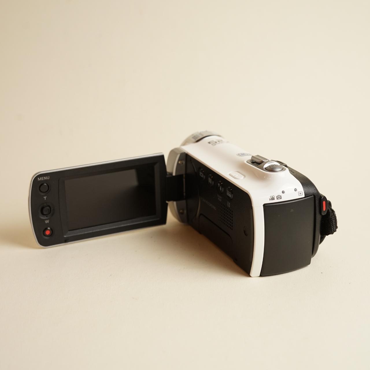 Samsung HMX-F900 Digital Camcorder | HD Video | Tested & Working | White