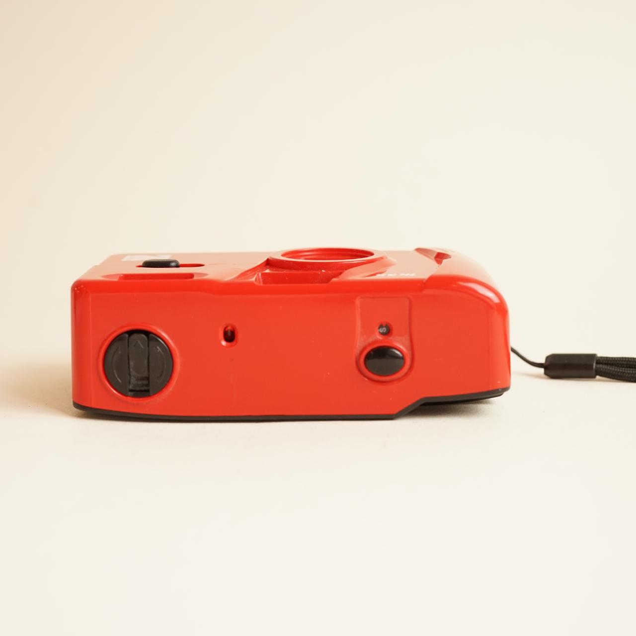 Kodak M35 Reusable Film Camera | 35mm Point & Shoot | Tested & Working | Red